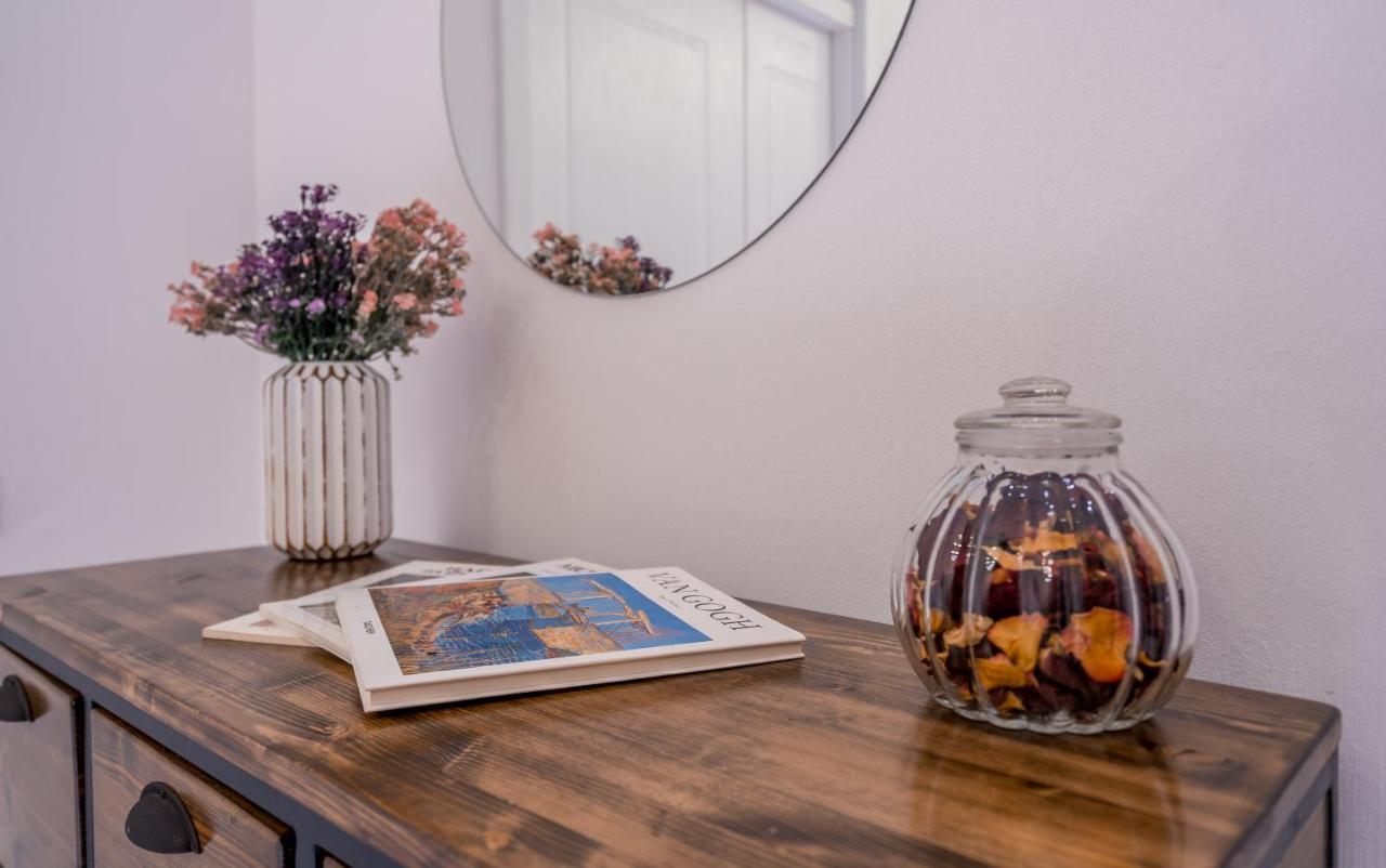 Irina'S Cozy Apartment In Old Tbilisi Exterior photo